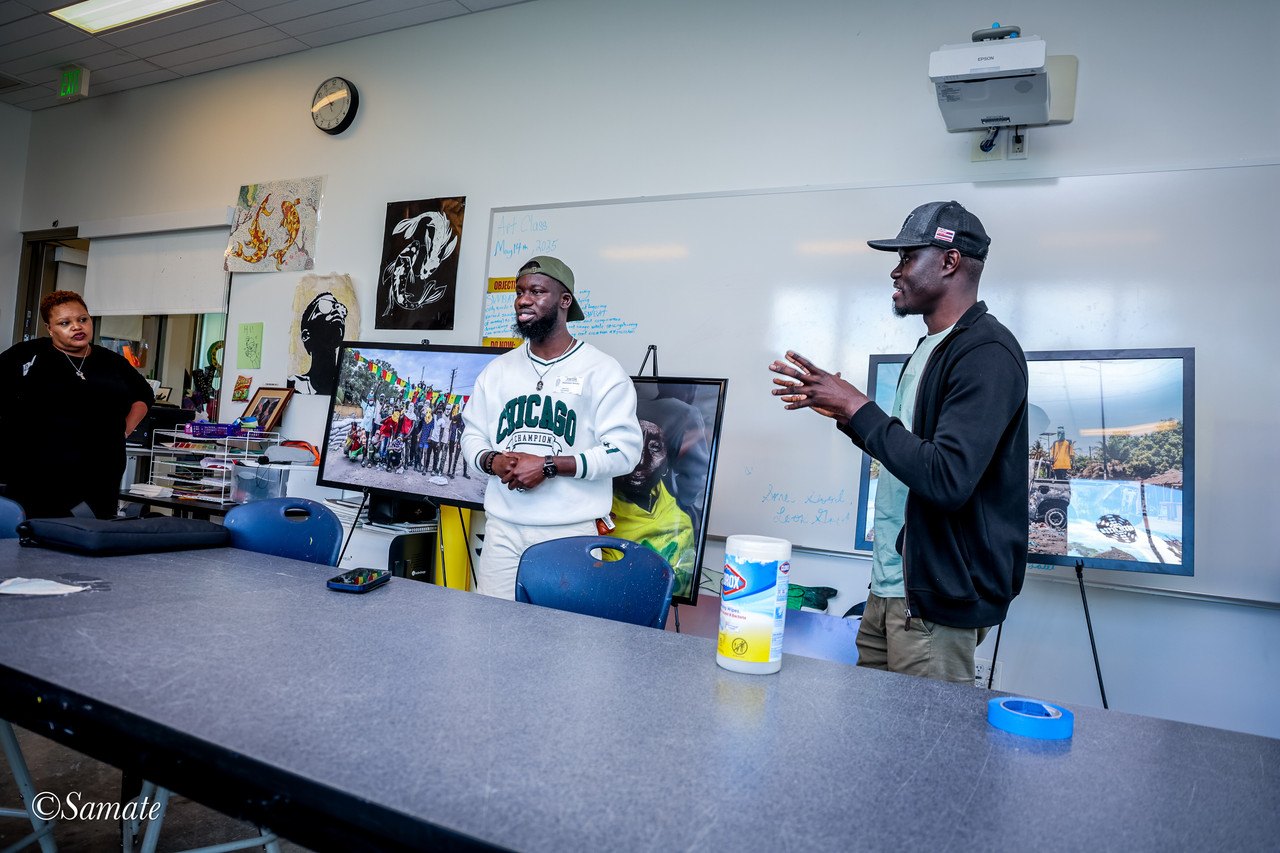 ARC Institute team engaging with students from the KIPP DC art department